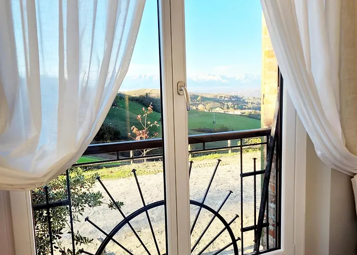 Assiolo Relais فندق مبيت وإفطار 3*